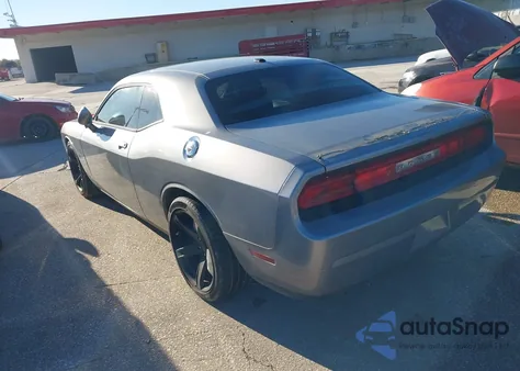 2011 Dodge Challenger Srt8 из США, поврежденный, VIN 2B3CJ7DJXBH526822